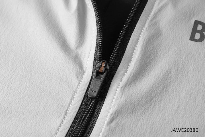 WOMEN'S LIGHTWEIGHT WIND JACKET JAWE20380
