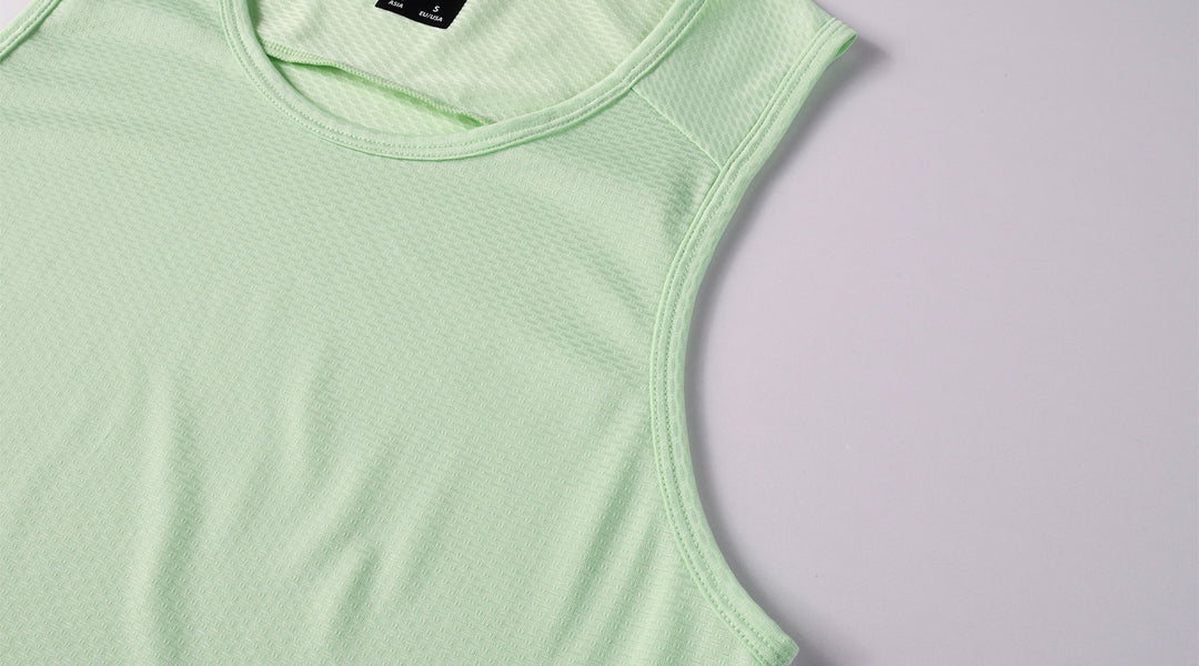 Women's SLEEVELESS BASE LAYER NCBLK141