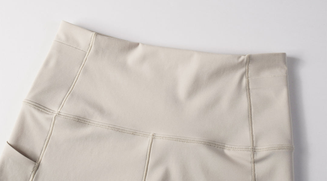 POCKET-Shorts mit hoher Taille NRRBK025