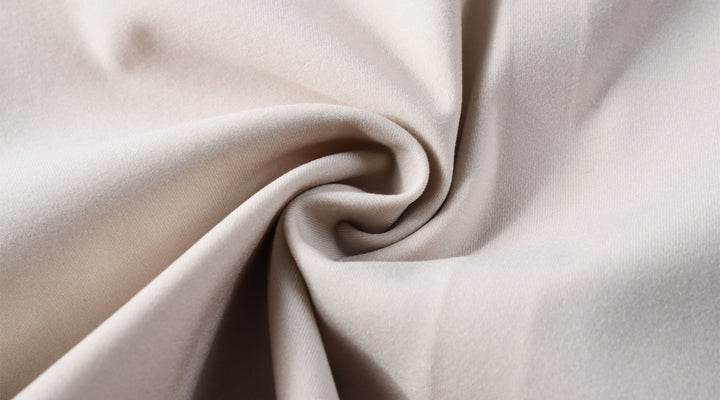 POCKET-Shorts mit hoher Taille NRRBK025