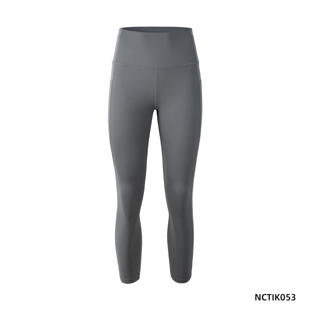 POCKET-Shorts mit hoher Taille NRRBK025